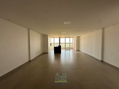 Apartamento com 4 Quartos à venda, 208m² no Residencial Amazonas, Franca