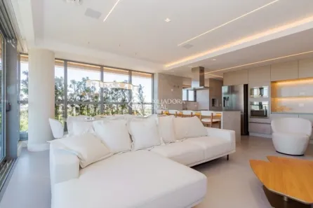 Apartamento com 3 Quartos à venda, 153m² no Água Verde, Curitiba