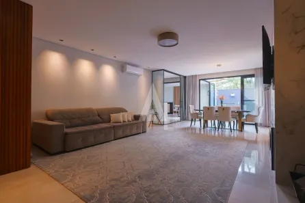 Casa de Condomínio com 3 Quartos à venda, 252m² no Glória, Joinville