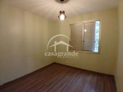 Apartamento com 3 Quartos para alugar, 137m² no Tubalina, Uberlândia