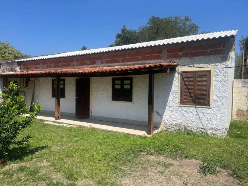 Foto do imóvel - Casa à venda com 2 quartos, 1 banheiro e 2 vagas na garagem de 160 m² em