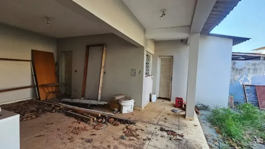 Foto do imóvel - Sobrado para alugar com 4 quartos, 5 banheiros, 2 vagas na garagem e aceita animais em