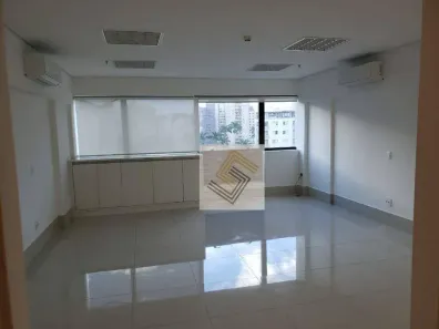 Conjunto Comercial / Sala à venda, 34m² no Centro, Campinas