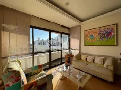 Apartamento com 3 Quartos à venda, 110m² no Centro, Florianópolis