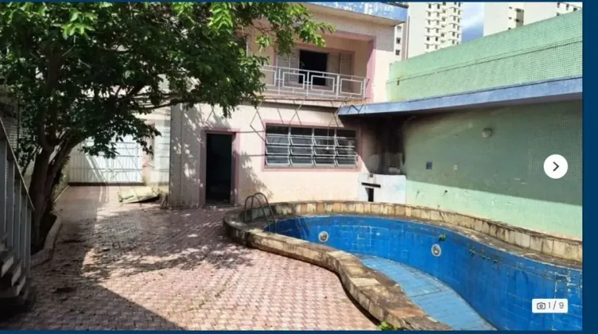 Foto do imóvel - Casa para alugar com 3 quartos, 415 m², 8 banheiros e 4 vagas na garagem em
