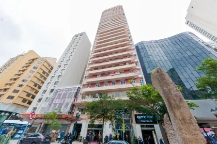 Conjunto Comercial / Sala à venda, 31m² no Centro, Curitiba