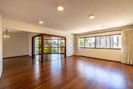 Apartamento com 3 Quartos para venda ou aluguel, 237m² no Cambuí, Campinas