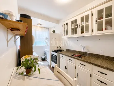 Apartamento com 2 Quartos à venda, 55m² no Capoeiras, Florianópolis