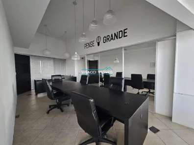 Conjunto Comercial / Sala com 3 Quartos para alugar, 162m² no Centro, Florianópolis