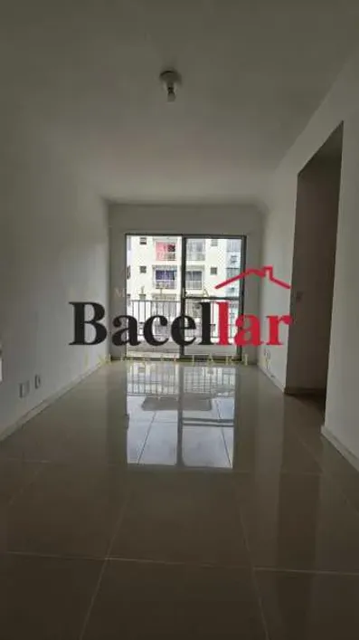 Foto do imóvel - Apartamento à venda com 2 quartos, 1 banheiro, 1 vaga na garagem, piscina no condomínio e.