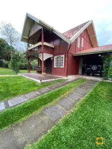 Casa de Condomínio com 2 Quartos à venda, 200m² no Cacupé, Florianópolis