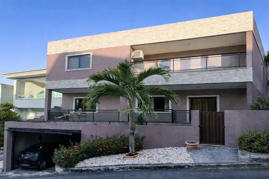 Foto do imóvel - Casa para alugar com 4 quartos, sendo 4 suítes, 360 m², 2 banheiros e 2 vagas na garagem em