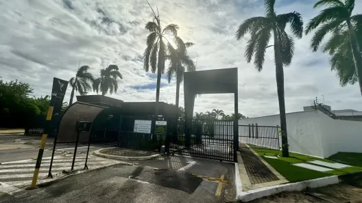 Terreno / Lote / Condomínio à venda, 454m² no Ponta Negra, Natal