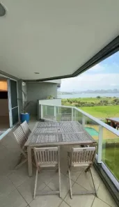 Apartamento com 4 Quartos à venda, 300m² no Coqueiros, Florianópolis