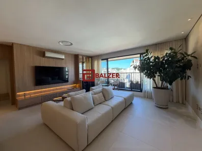 Apartamento com 3 Quartos à venda, 141m² no Centro, Florianópolis