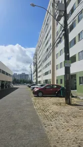 Apartamento com 3 Quartos para alugar, 73m² no Centro, Lauro de Freitas