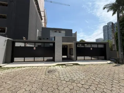 Apartamento com 2 Quartos à venda, 134m² no Centro, Itajaí