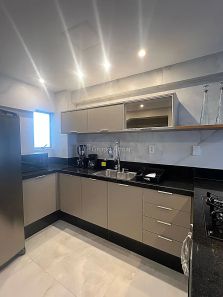 Apartamento com 2 Quartos à venda, 65m² no Centro, Juiz de Fora