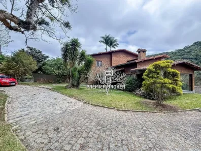 Casa com 4 Quartos à venda, 387m² no Albuquerque, Teresópolis