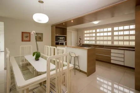 Casa com 6 Quartos à venda, 276m² no Santa Mônica, Florianópolis