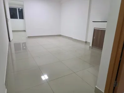 Conjunto Comercial / Sala com 2 Quartos para alugar, 38m² no Setor Bueno, Goiânia