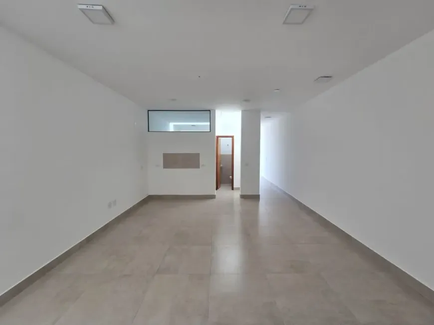 Foto do imóvel - Ponto comercial/Loja/Box para alugar com 117 m², 2 banheiros e 2 vagas na garagem em