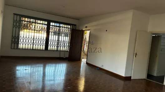 Casa Comercial com 3 Quartos para alugar, 500m² no Centro, Jacareí