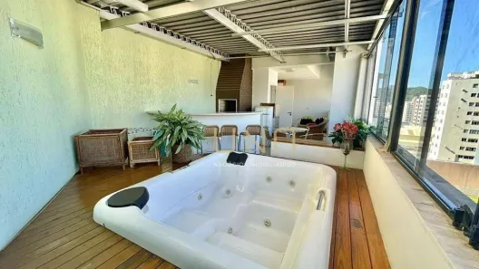 Apartamento com 3 Quartos à venda, 203m² no Centro, Florianópolis