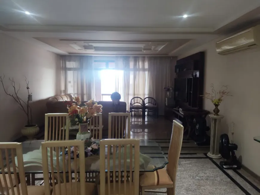 Foto do imóvel - Apartamento para comprar com 250 m², 4 quartos, 3 banheiros, 3 vagas