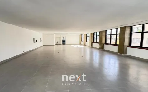 Conjunto Comercial / Sala com 1 Quarto para alugar, 250m² no Centro, Campinas