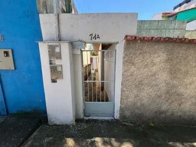 Casa com 2 Quartos para alugar, 70m² no Brasiléia, Betim