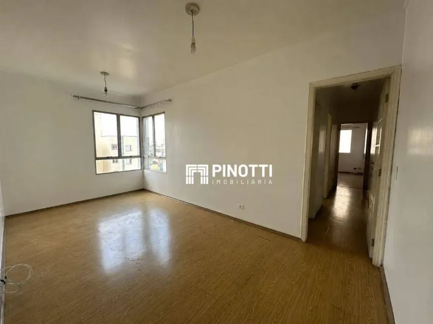 Foto do imóvel - Apartamento para alugar com 65 m², 2 quartos, 1 banheiro, 1 vaga