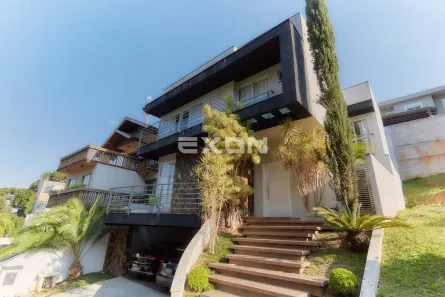 Casa de Condomínio com 3 Quartos à venda, 285m² no Campo Comprido, Curitiba