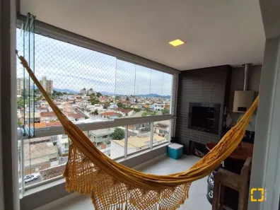 Apartamento com 3 Quartos à venda, 97m² no Canto, Florianópolis