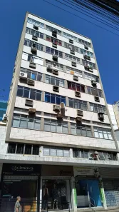 Loja / Salão / Ponto Comercial com 2 Quartos para venda ou aluguel, 40m² no Centro, Juiz de Fora