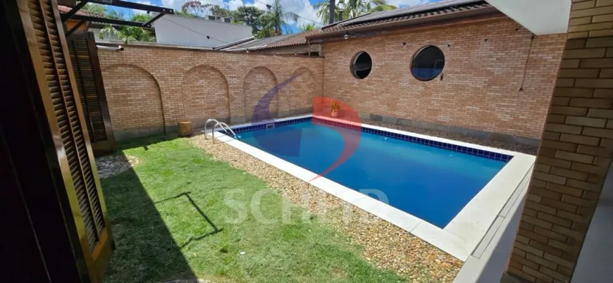 Foto do imóvel - Casa à venda com 3 quartos, 3 banheiros, 2 vagas na garagem, quintal e varanda em