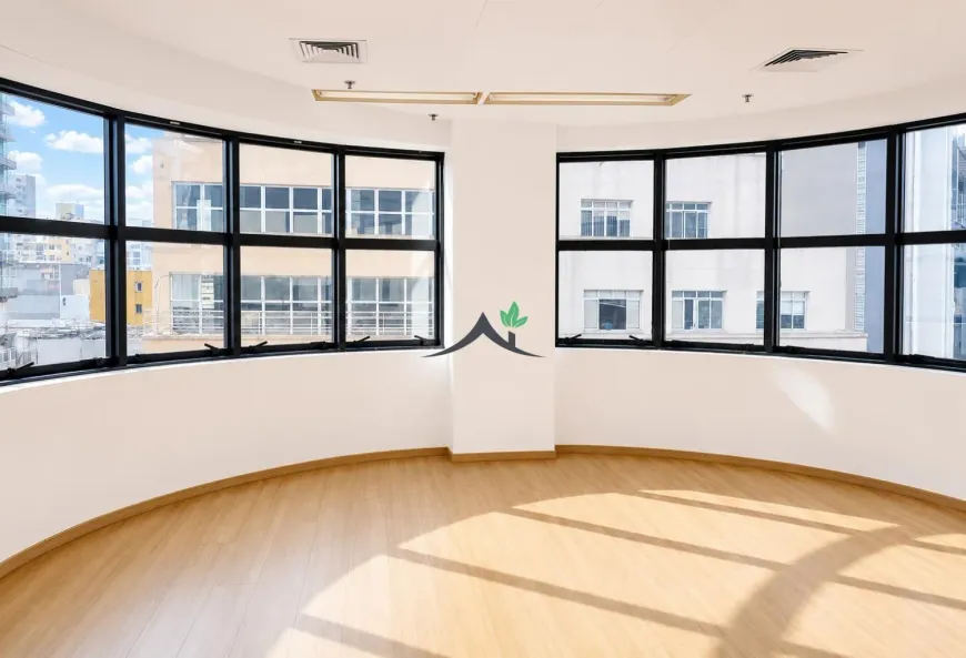 Foto do imóvel - Sala/Conjunto/Escritório para alugar ou à venda com 1 quarto, 4 banheiros, 5 vagas na garagem e.