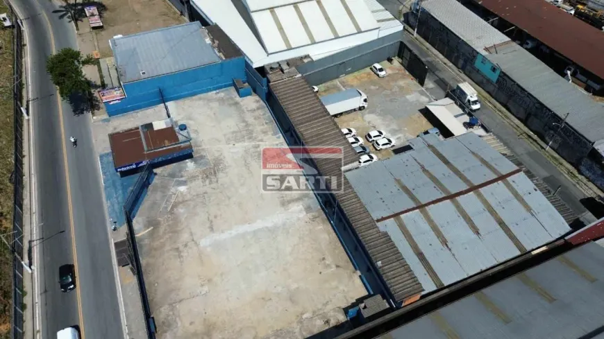 Foto do imóvel - Imóvel comercial para alugar com 1700 m², 5 banheiros e 20 vagas na garagem em