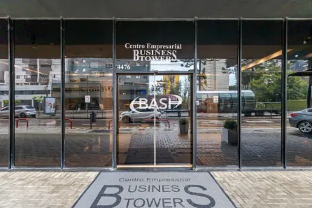Conjunto Comercial / Sala à venda, 77m² no Batel, Curitiba