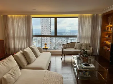 Apartamento com 2 Quartos à venda, 160m² no Centro, Balneário Camboriú