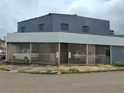 Prédio/Edifício Inteiro com 3 Quartos à venda, 120m² no Samambaia Norte, Brasília