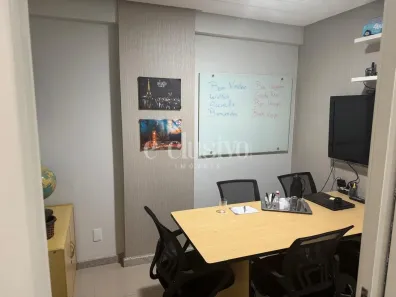 Conjunto Comercial / Sala à venda, 42m² no Canto, Florianópolis
