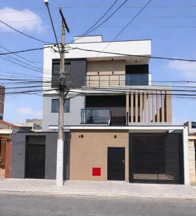 Foto do imóvel - Sobrado à venda com 2 quartos, 2 banheiros e 2 vagas na garagem em
