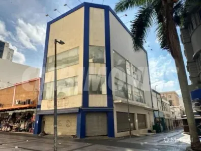 Prédio Inteiro com 15 Quartos para alugar, 1062m² no Centro, Campinas
