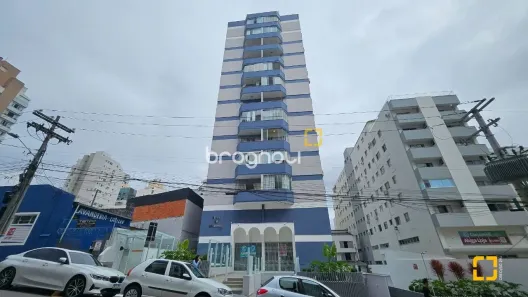 Apartamento com 3 Quartos à venda, 100m² no Centro, Florianópolis