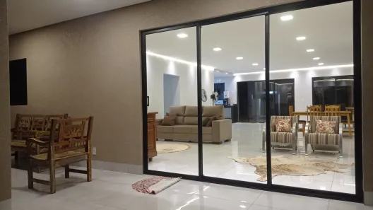 Casa de Condomínio com 3 Quartos à venda, 370m² no Fronteira, Fronteira