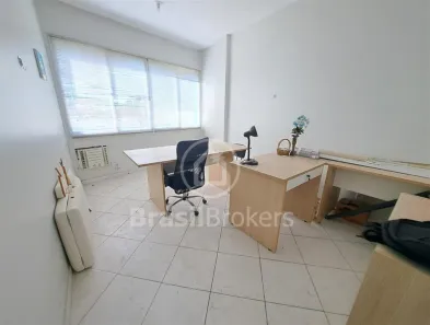 Conjunto Comercial / Sala com 1 Quarto à venda, 24m² no Méier, Rio de Janeiro