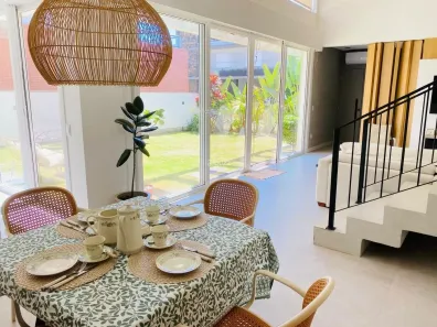 Casa de Condomínio com 5 Quartos à venda, 267m² no Campeche, Florianópolis