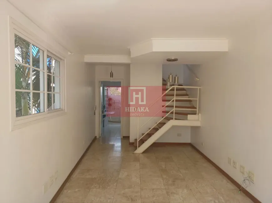 Foto do imóvel - Casa à venda com 2 quartos, 2 banheiros, 105 m², 2 vagas, perto do Metrô Vila Madalena em