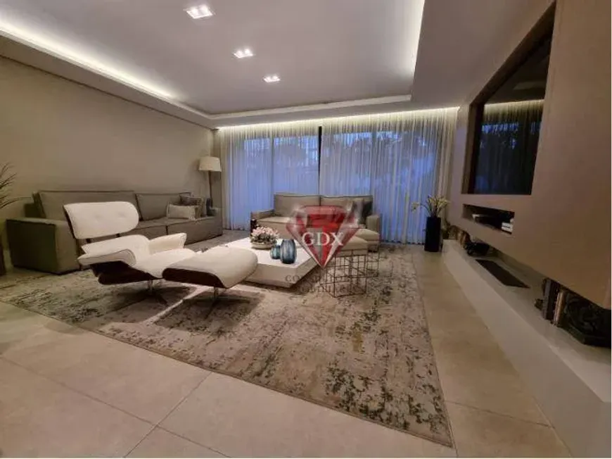 Foto do imóvel - Casa para comprar com 415 m², 4 quartos, 6 banheiros, 4 vagas